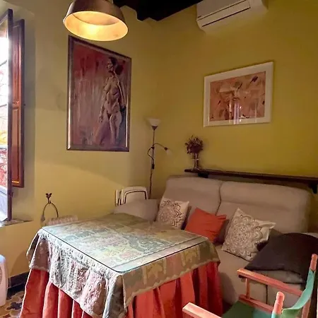 Patio De La Corredera Apartment *