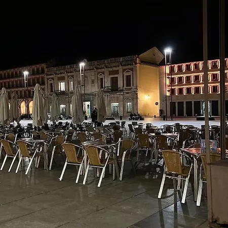 Patio De La Corredera Apartment