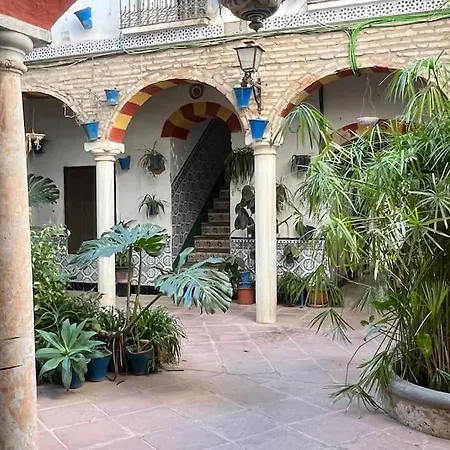 Patio De La Corredera Apartment