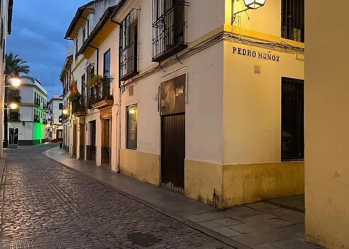 Patio De La Corredera
