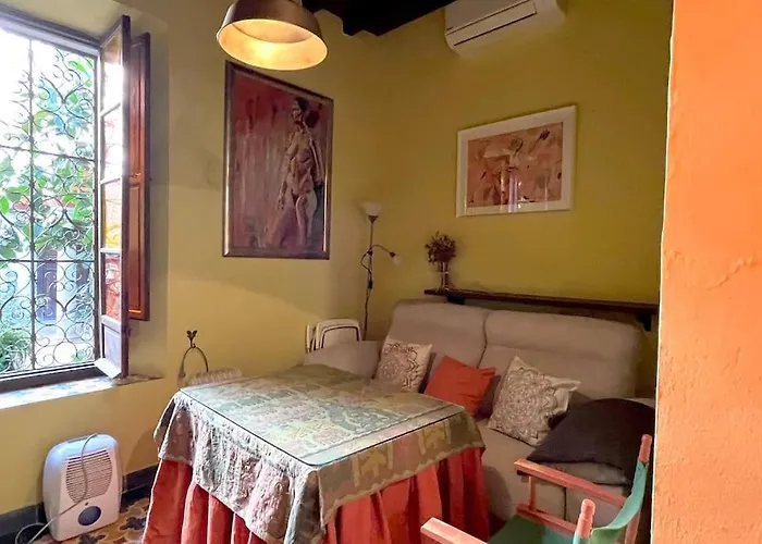 Patio De La Corredera Apartment *