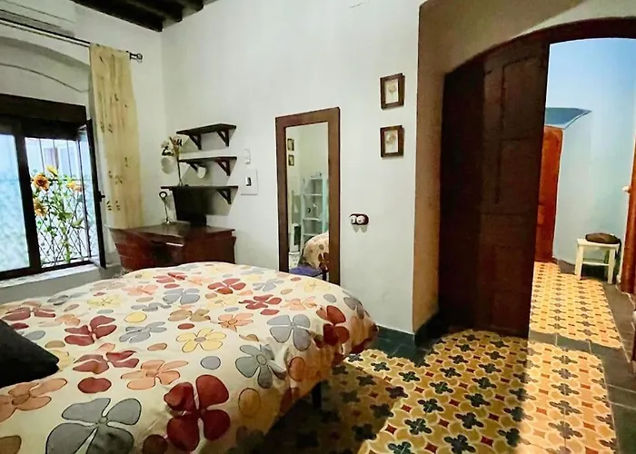 Patio De La Corredera Córdoba