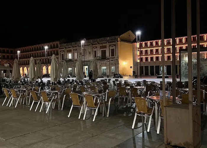 Patio De La Corredera Apartment